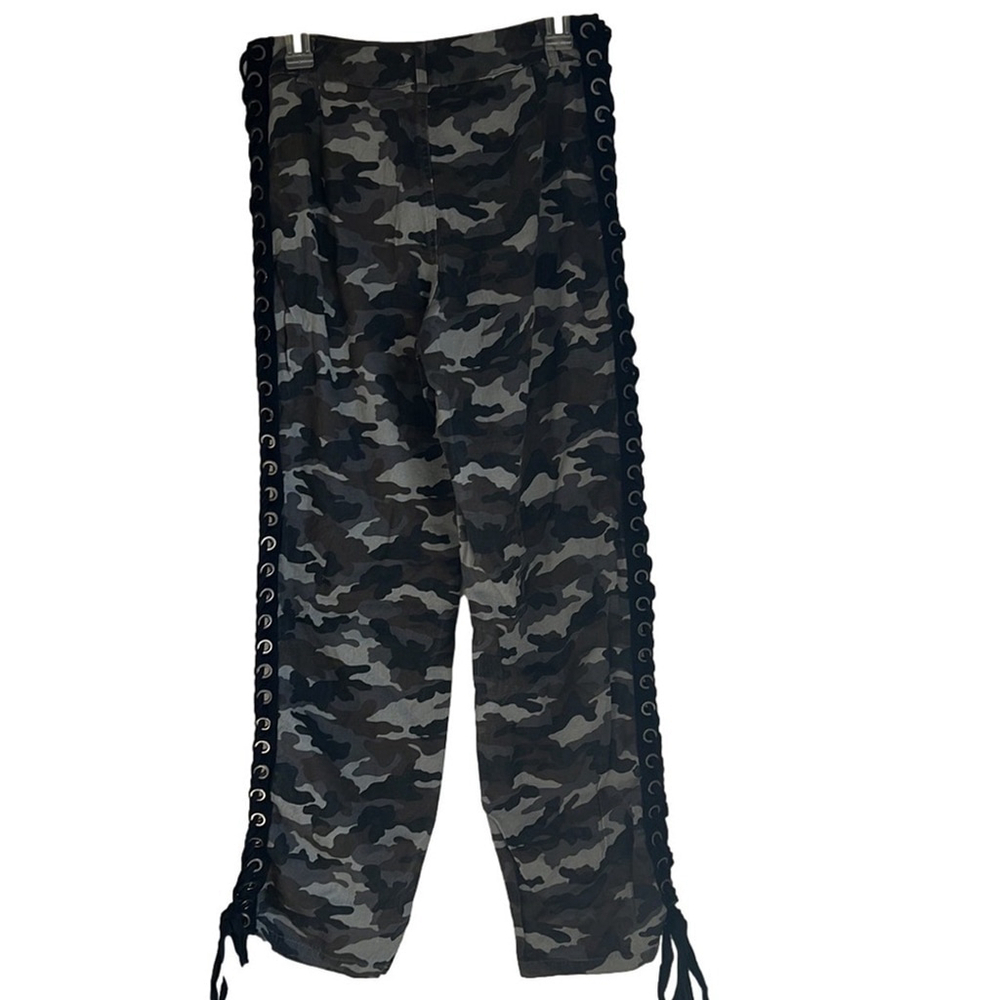 NWT Fashion Nova Lace Up The Camo Cargo Pants